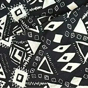 FREE 🆕Black &  Cream Leggings